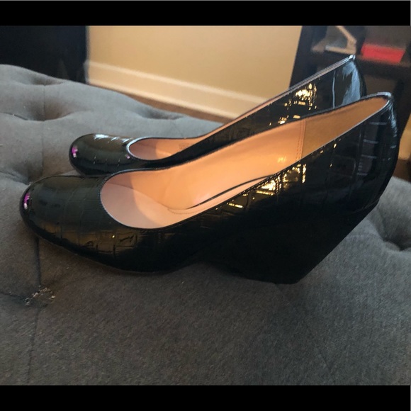 franco sarto black wedge pump